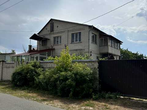 будинок за адресою Теплична