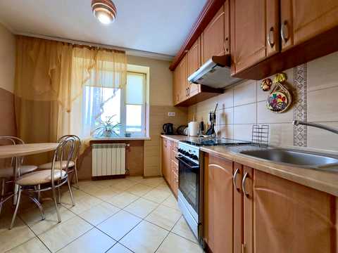 квартира по адресу Максима Рыльского ул., 21а