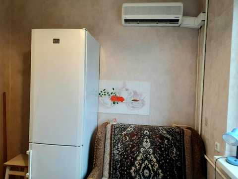 квартира за адресою Анни Ахматової вул., 25