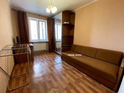 кімната за адресою Дніпровська набережна вул., 13