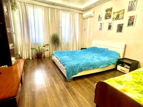 квартира за адресою Степова, 56