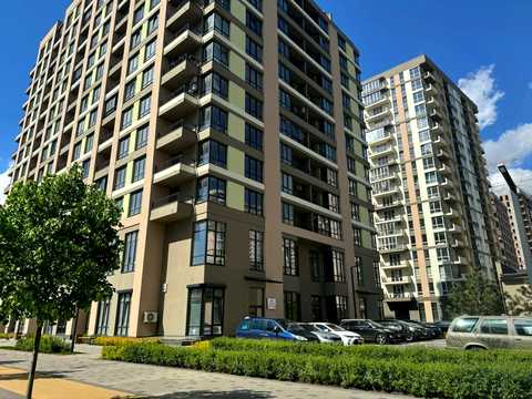 квартира за адресою В'ячеслава Чорновола вул., 8-Б