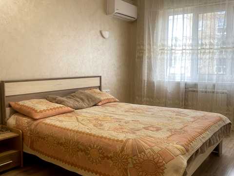 квартира по адресу Ореста Левицкого ул. (Академіка Курчатова), 17