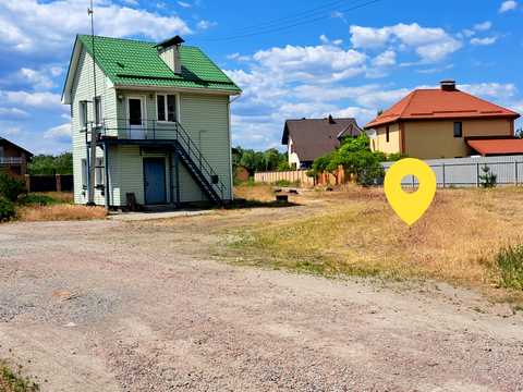 участок по адресу с. Зазимье, Садова ул.