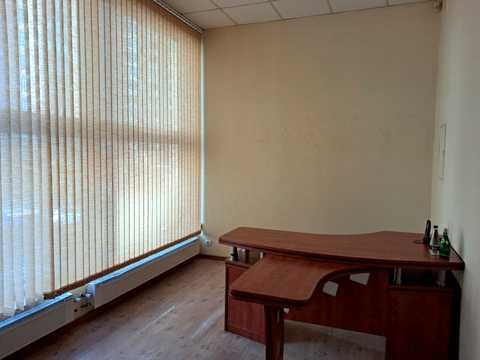 комерційна за адресою Лесі Українки бульв., 21-А