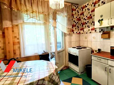 квартира за адресою В'ячеслава Чорновола вул., 8