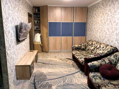 квартира по адресу Академика Глушкова просп., 9-В