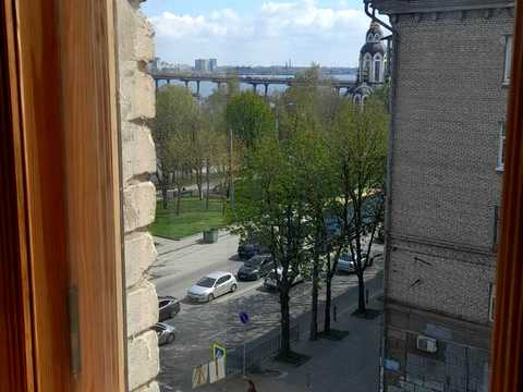 квартира за адресою Володимира Мономаха вул. (Московська), 31