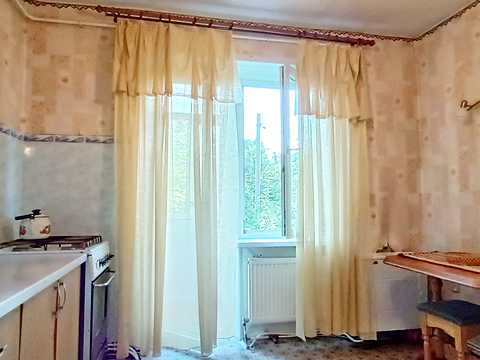 квартира за адресою Центральна вул., 1