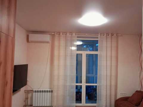 квартира за адресою В'ячеслава Зайцева вул., 8