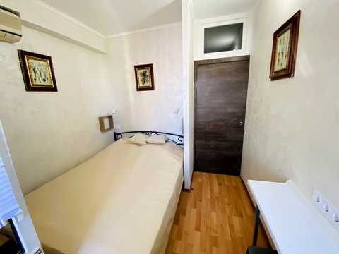 квартира за адресою Анни Ахматової вул., 16-Б