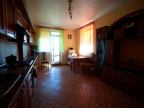дом по адресу Незалежності