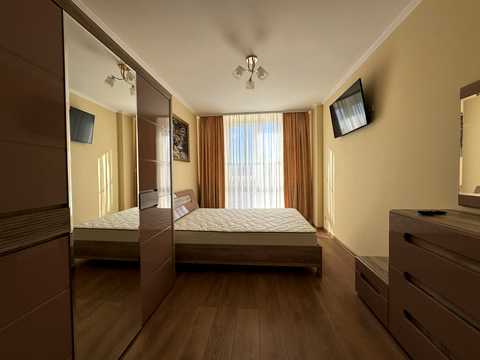 квартира за адресою Щербанюка, 3А