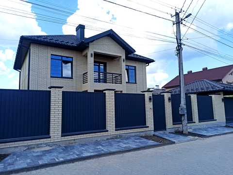 будинок за адресою Героя України Дмитра Крамара вул., 84