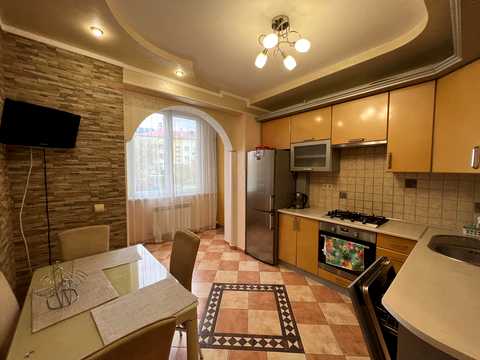 квартира за адресою Галицька вул., 203