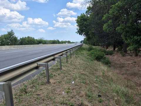 ділянка за адресою Траса М-05 Київ-Одеса
