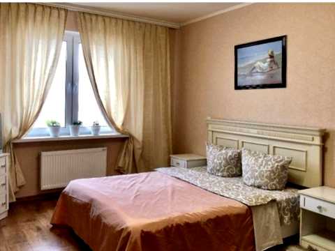 квартира по адресу Академика Глушкова просп., 9-Є