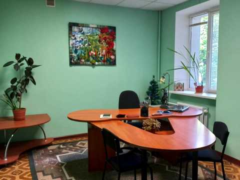 комерційна за адресою Водопровідна вул., 20