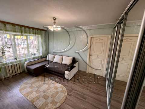 квартира за адресою Академіка Шалімова вул. (Героїв Севастополя), 10-А