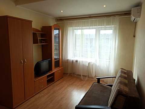 квартира за адресою Верховної Ради бульв., 25