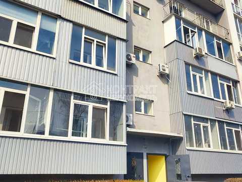 квартира за адресою Харків, Добровольців вул., 4