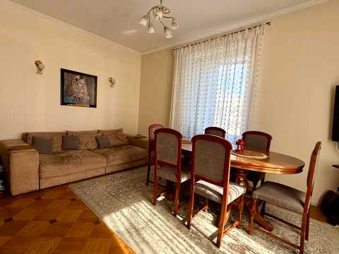 квартира за адресою Будівельників вул., 36