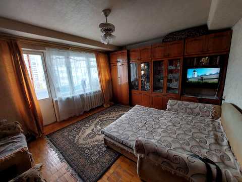 квартира за адресою Василя Кучера вул., 8