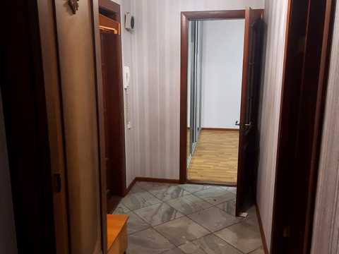 квартира за адресою Симиренка вул., 13/1