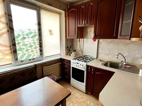 квартира за адресою Академіка Булаховського вул., 30