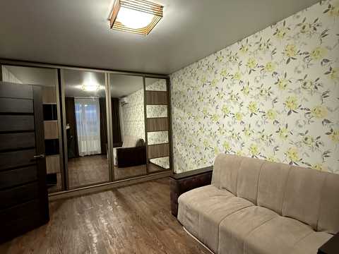 квартира за адресою Лазурна вул., 5 к12