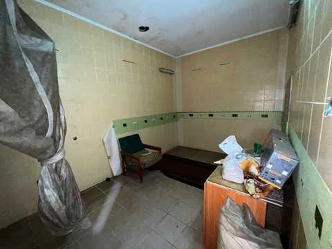комерційна за адресою вул. Короленка, 5