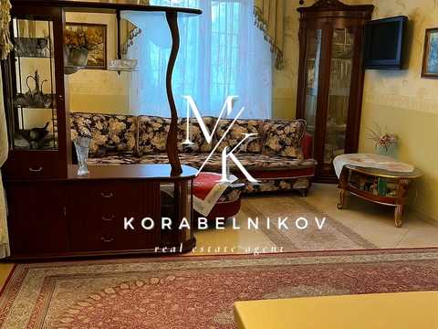 будинок за адресою Освіти вул., 12