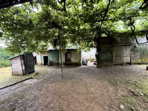 будинок за адресою Центральна, 45