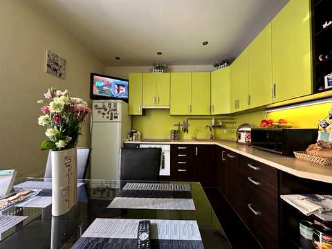 квартира за адресою Регенераторна вул., 4 к5