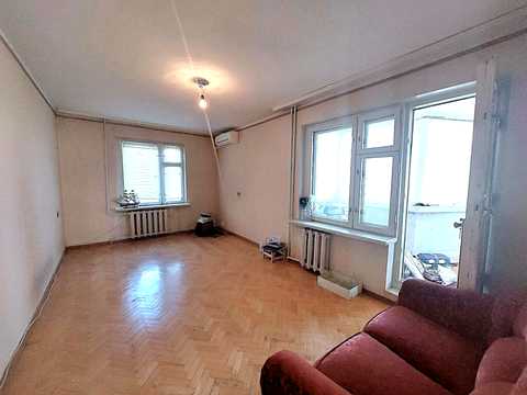квартира за адресою Євгена Танцюри вул. (Генерала Петрова), 74/2