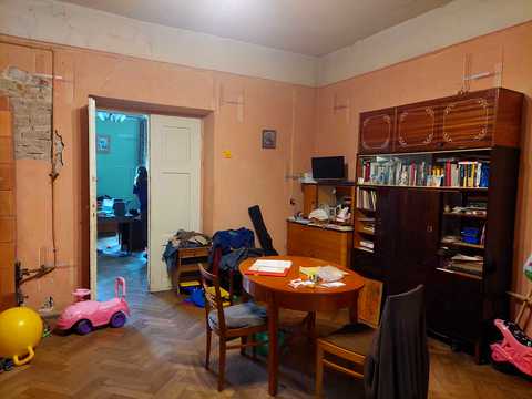 квартира за адресою Гетьмана Петра Дорошенка вул. (Жовтнева), 25