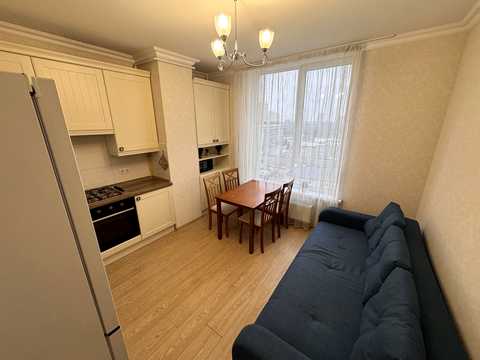 квартира за адресою Практична вул., 1