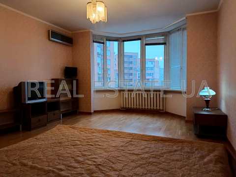 квартира по адресу Осенняя ул., 33