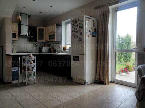 будинок за адресою парникова, 8а
