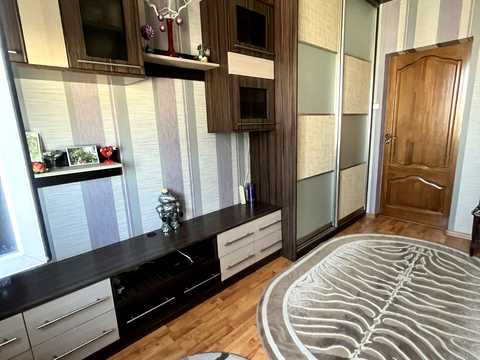 квартира за адресою Райдужна вул., 10
