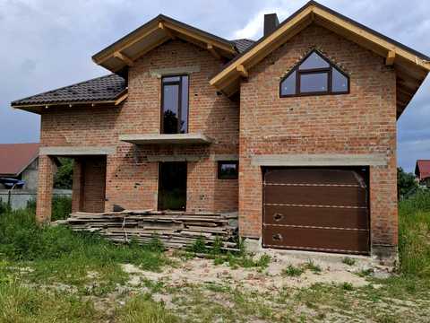 будинок за адресою Сніжна вул.