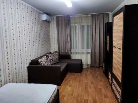 квартира за адресою Софії Русової вул., 3
