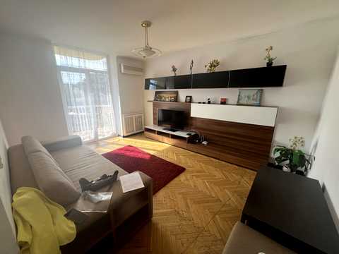 квартира за адресою Михайлівська вул., 2