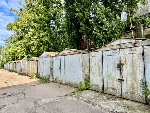 паркоместо по адресу Василя Макуха ул. (Івана Шевцова), 5