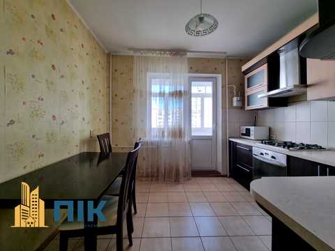квартира за адресою Європейська вул. (Жовтнева), 24
