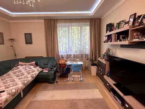 квартира за адресою Галицької Армії вул. (), 5