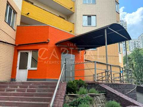 комерційна за адресою Вацлава Гавела бульв. (Івана Лепсе), 7-В