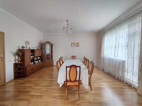 будинок за адресою Іршана