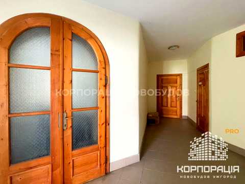 комерційна за адресою Ужгород, Загорська вул., 1А
