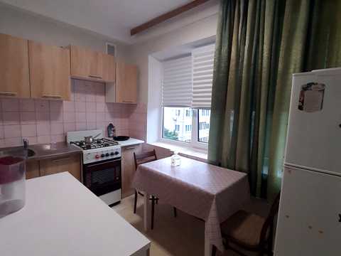 квартира за адресою Перова, 40Б